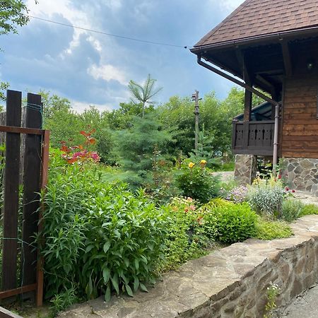 Садиба Остра Shcherbovets Eksteriør bilde