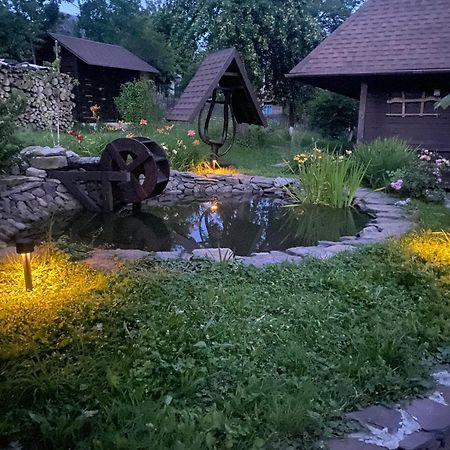 Садиба Остра Shcherbovets Eksteriør bilde